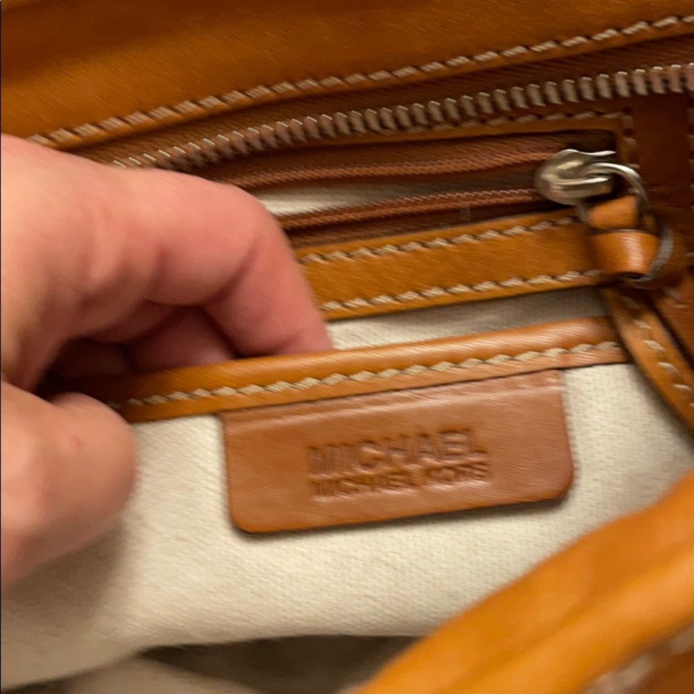 Michael Kors brown leather bag - Picture 10 of 14